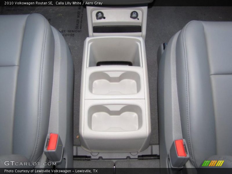 Calla Lilly White / Aero Gray 2010 Volkswagen Routan SE