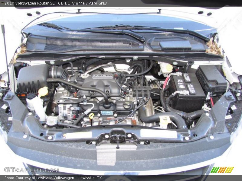 Calla Lilly White / Aero Gray 2010 Volkswagen Routan SE