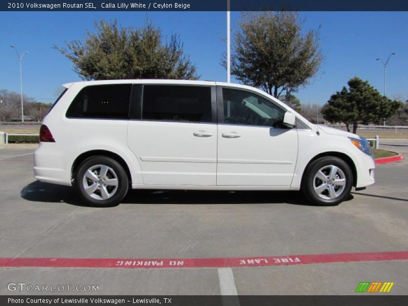 Calla Lilly White / Ceylon Beige 2010 Volkswagen Routan SEL
