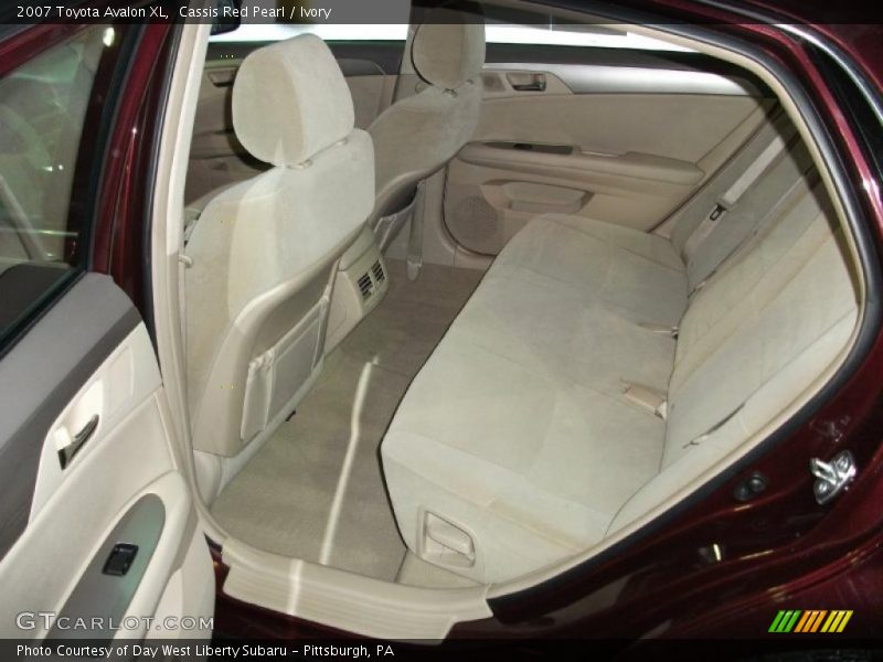 Cassis Red Pearl / Ivory 2007 Toyota Avalon XL