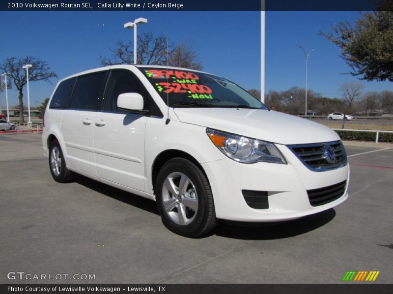 Calla Lilly White / Ceylon Beige 2010 Volkswagen Routan SEL
