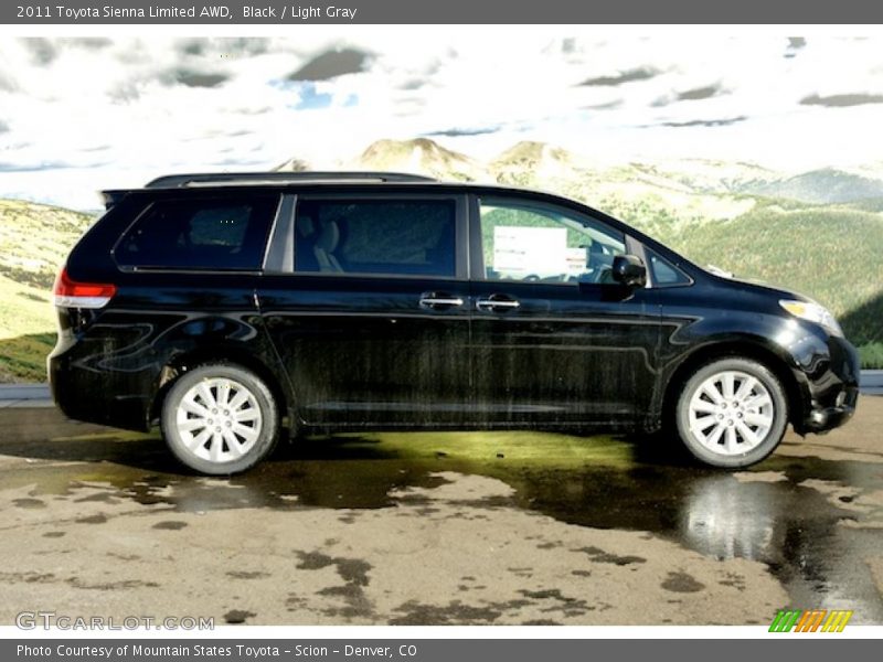 Black / Light Gray 2011 Toyota Sienna Limited AWD