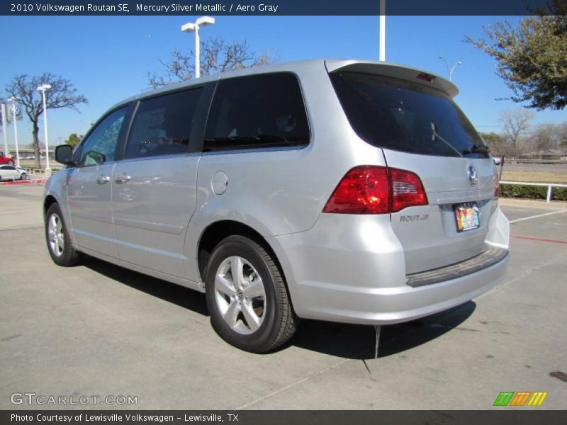Mercury Silver Metallic / Aero Gray 2010 Volkswagen Routan SE