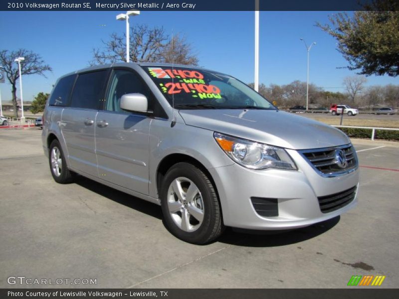 Mercury Silver Metallic / Aero Gray 2010 Volkswagen Routan SE