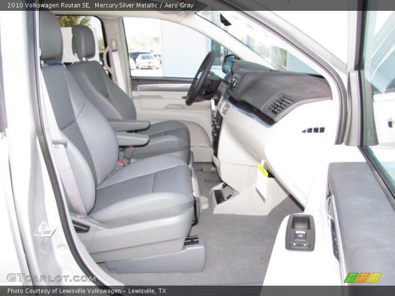 Mercury Silver Metallic / Aero Gray 2010 Volkswagen Routan SE
