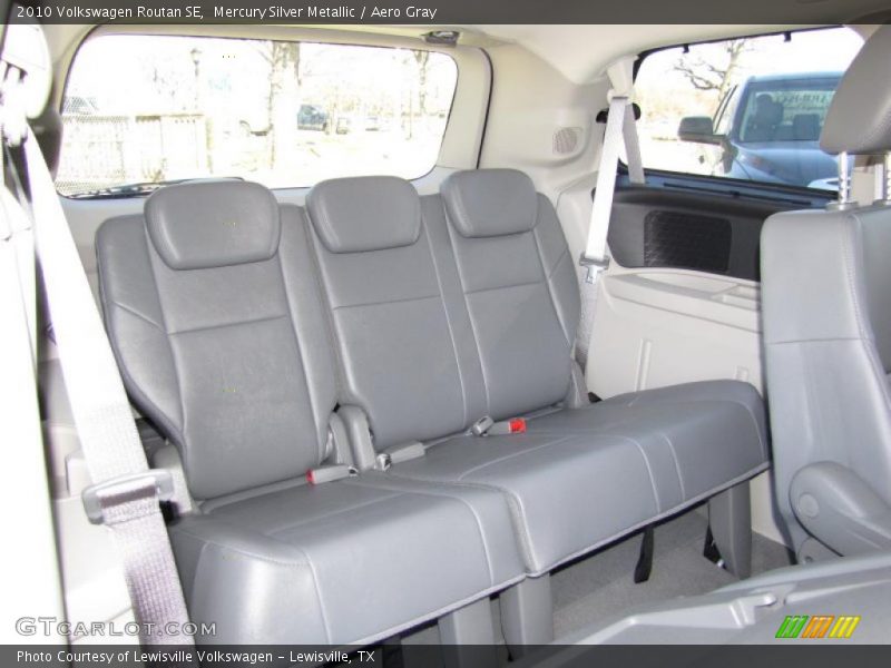 Mercury Silver Metallic / Aero Gray 2010 Volkswagen Routan SE