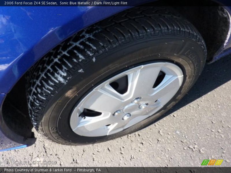 Sonic Blue Metallic / Dark Flint/Light Flint 2006 Ford Focus ZX4 SE Sedan