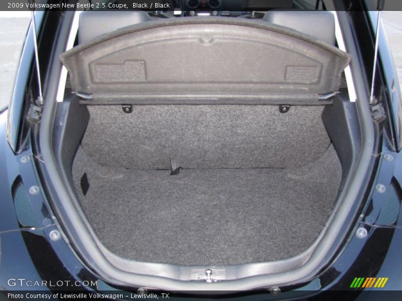  2009 New Beetle 2.5 Coupe Trunk