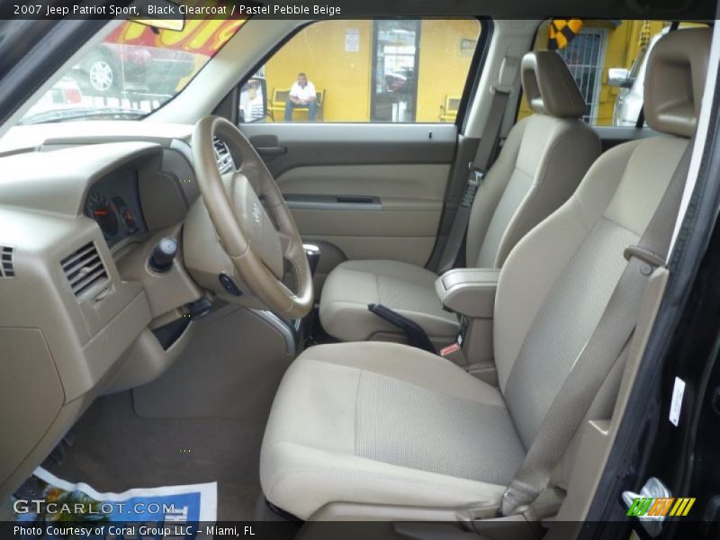  2007 Patriot Sport Pastel Pebble Beige Interior