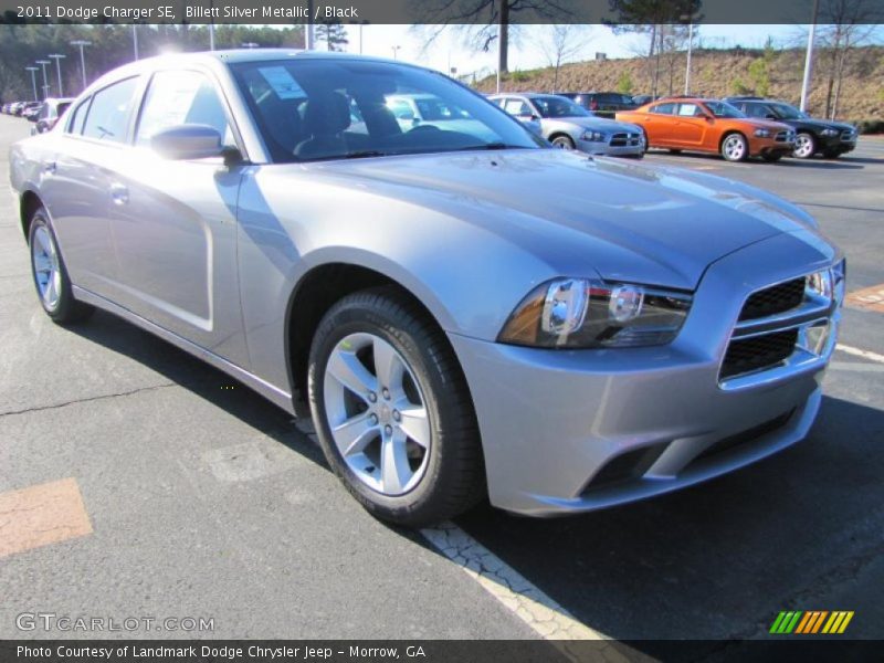 Front 3/4 View of 2011 Charger SE