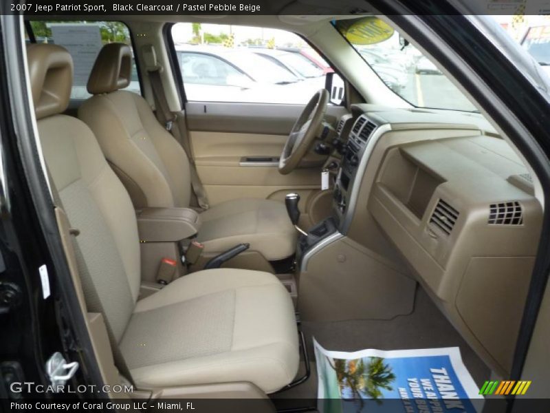 Black Clearcoat / Pastel Pebble Beige 2007 Jeep Patriot Sport