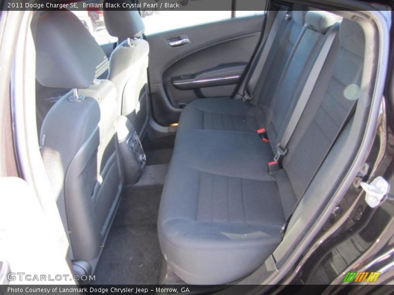 Brilliant Black Crystal Pearl / Black 2011 Dodge Charger SE