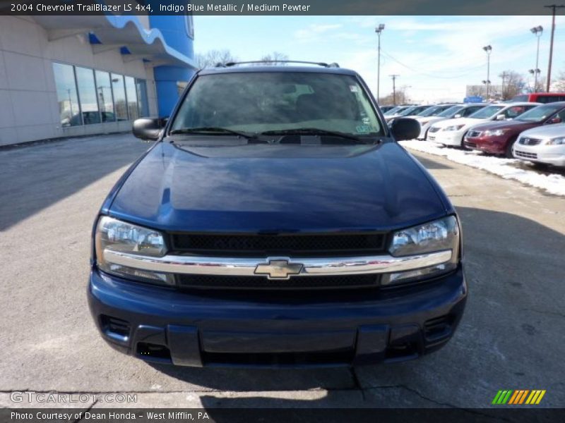 Indigo Blue Metallic / Medium Pewter 2004 Chevrolet TrailBlazer LS 4x4