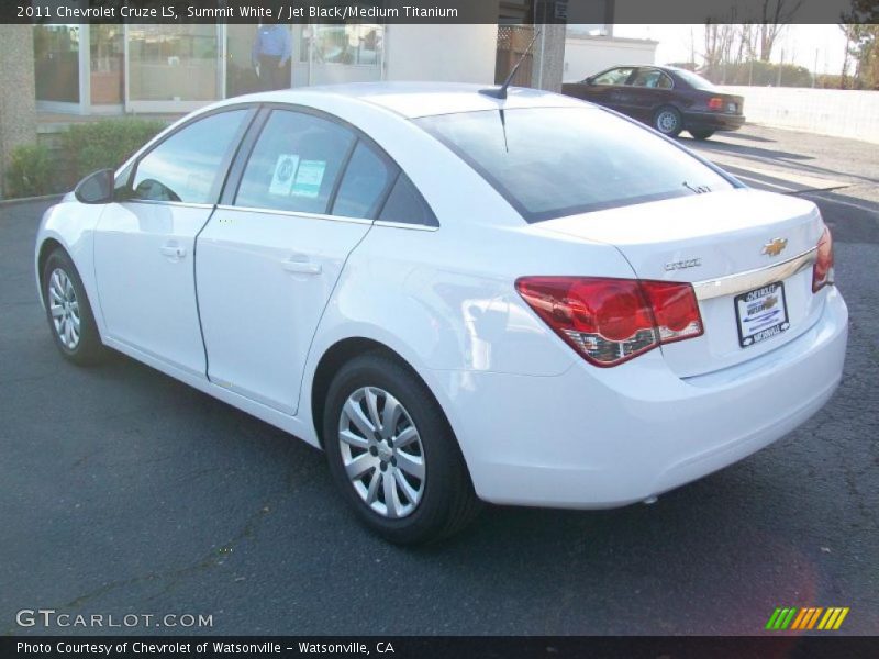 Summit White / Jet Black/Medium Titanium 2011 Chevrolet Cruze LS