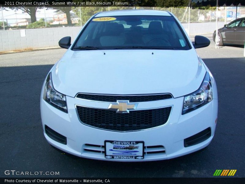 Summit White / Jet Black/Medium Titanium 2011 Chevrolet Cruze LS