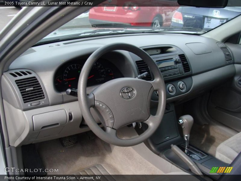 Lunar Mist Metallic / Gray 2005 Toyota Camry LE