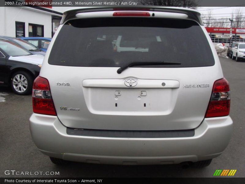 Millenium Silver Metallic / Ash Gray 2007 Toyota Highlander Limited 4WD