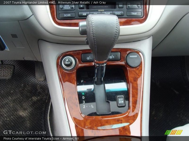 Millenium Silver Metallic / Ash Gray 2007 Toyota Highlander Limited 4WD