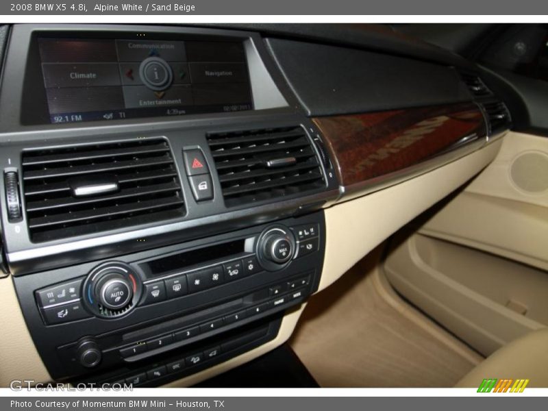 Alpine White / Sand Beige 2008 BMW X5 4.8i