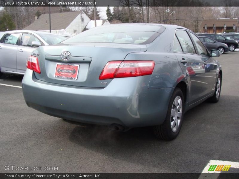 Aloe Green Metallic / Bisque 2009 Toyota Camry LE