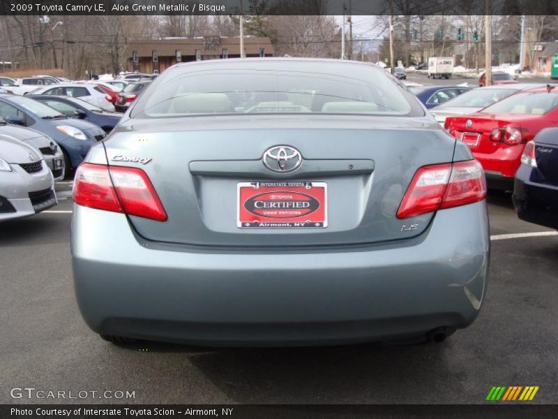 Aloe Green Metallic / Bisque 2009 Toyota Camry LE
