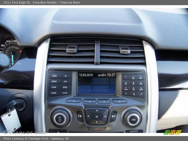 Kona Blue Metallic / Charcoal Black 2011 Ford Edge SE