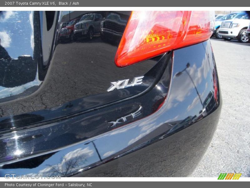 Black / Ash 2007 Toyota Camry XLE V6
