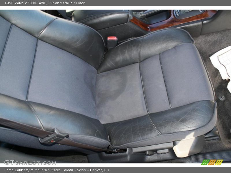 Silver Metallic / Black 1998 Volvo V70 XC AWD