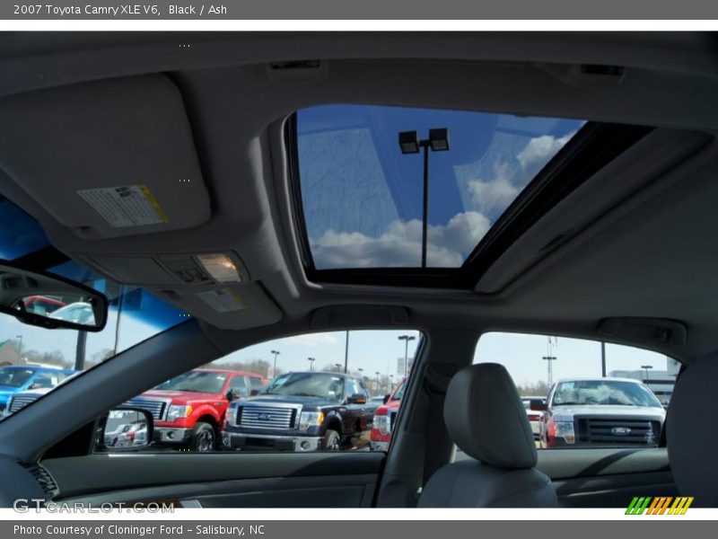 Black / Ash 2007 Toyota Camry XLE V6