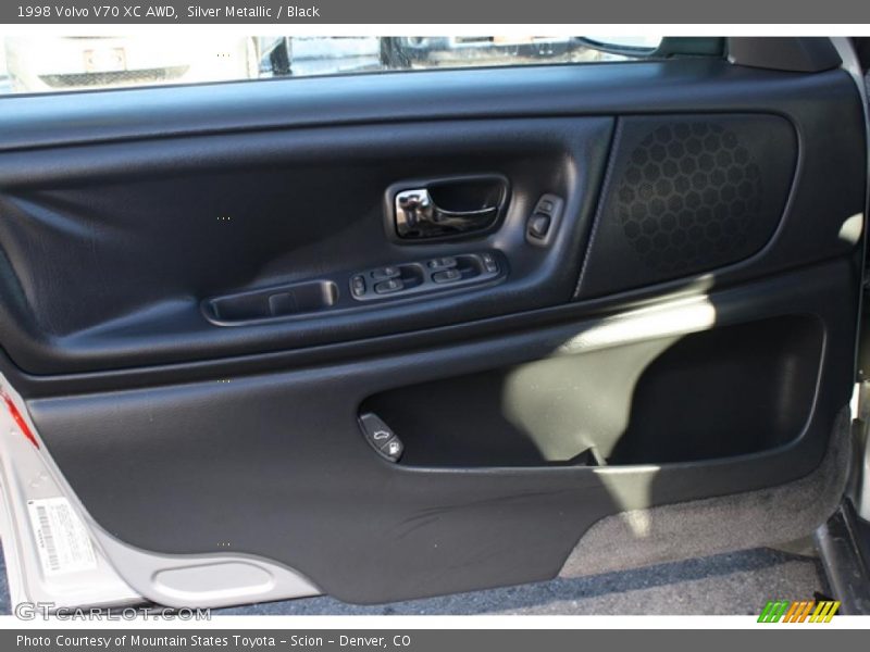 Silver Metallic / Black 1998 Volvo V70 XC AWD