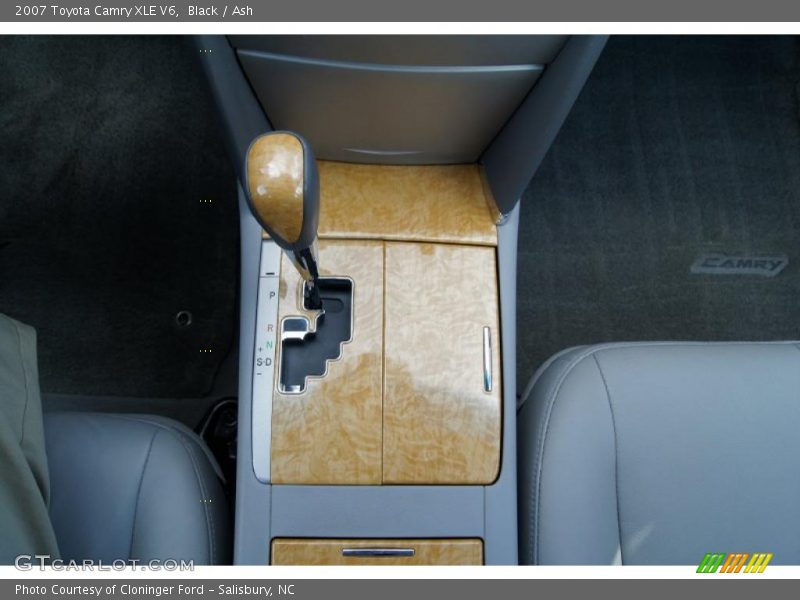 Black / Ash 2007 Toyota Camry XLE V6