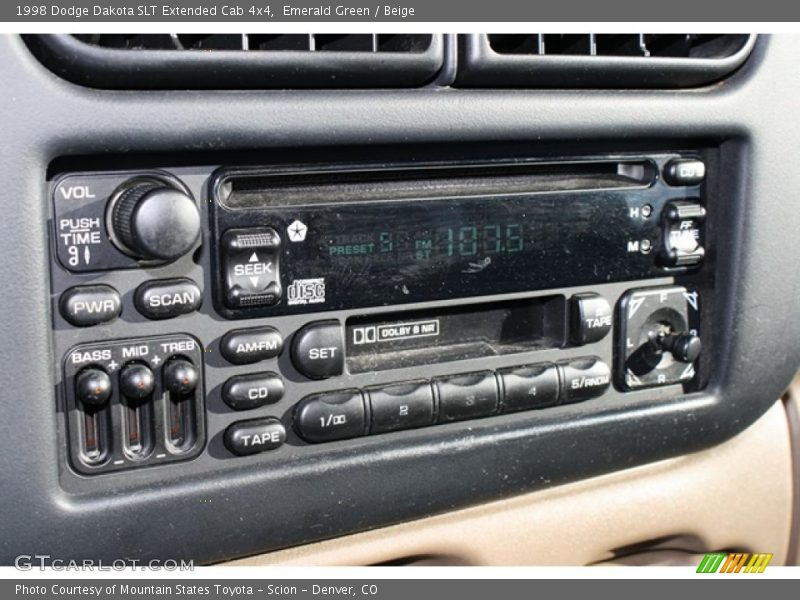 Controls of 1998 Dakota SLT Extended Cab 4x4