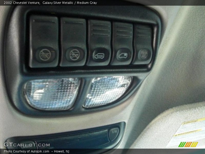 Galaxy Silver Metallic / Medium Gray 2002 Chevrolet Venture