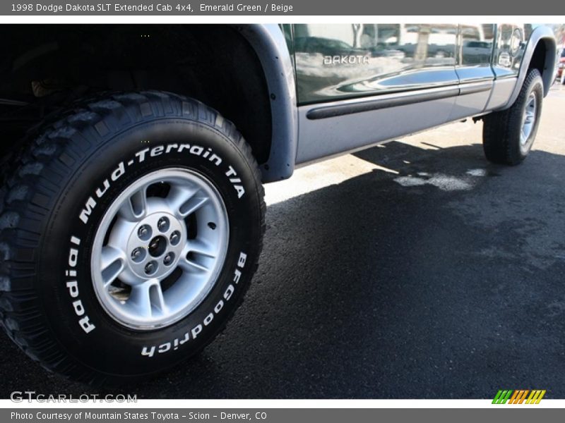 Emerald Green / Beige 1998 Dodge Dakota SLT Extended Cab 4x4