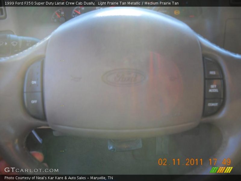 Light Prairie Tan Metallic / Medium Prairie Tan 1999 Ford F350 Super Duty Lariat Crew Cab Dually