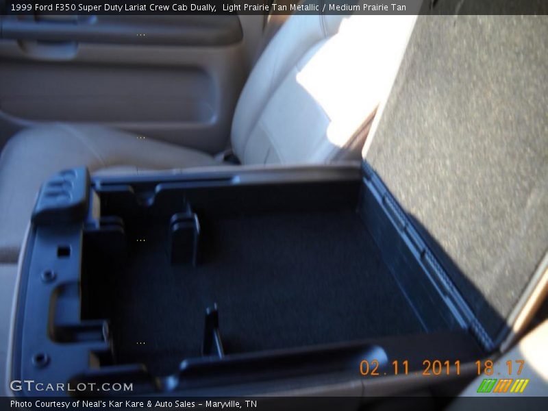 Light Prairie Tan Metallic / Medium Prairie Tan 1999 Ford F350 Super Duty Lariat Crew Cab Dually