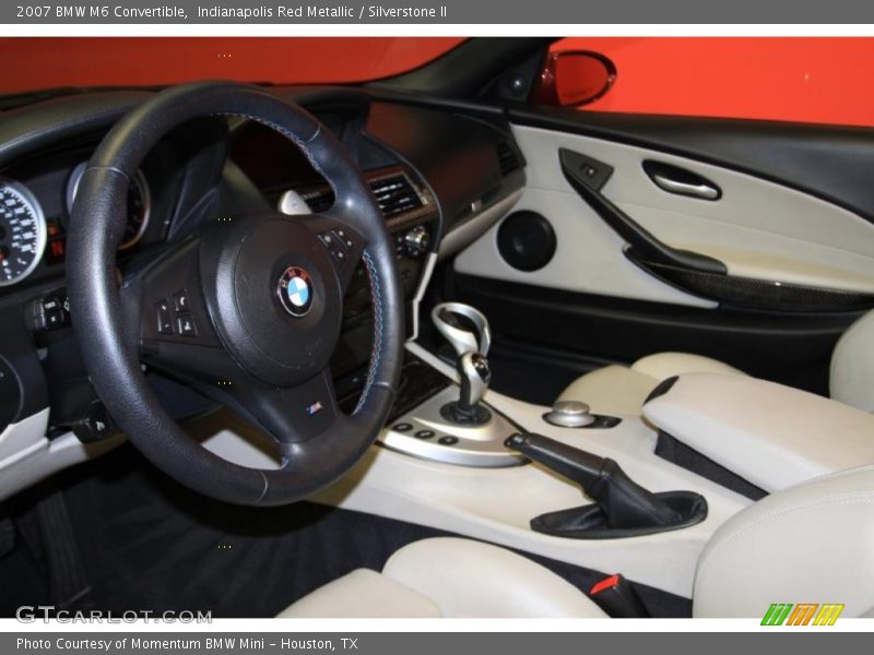  2007 M6 Convertible Silverstone II Interior