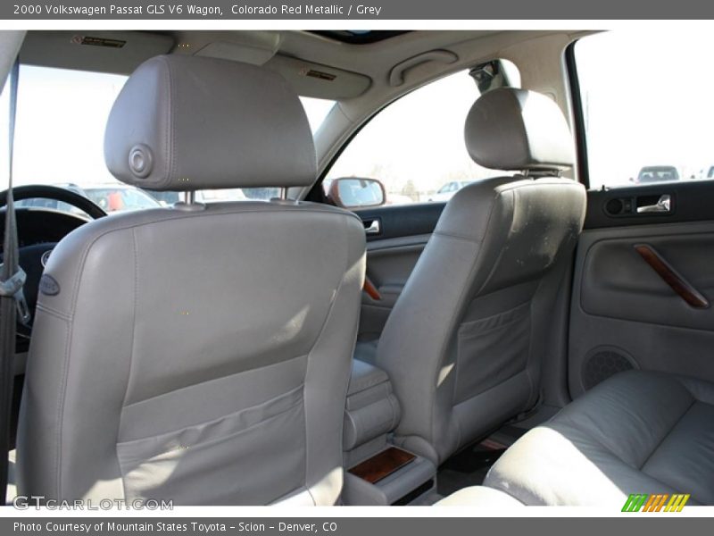  2000 Passat GLS V6 Wagon Grey Interior