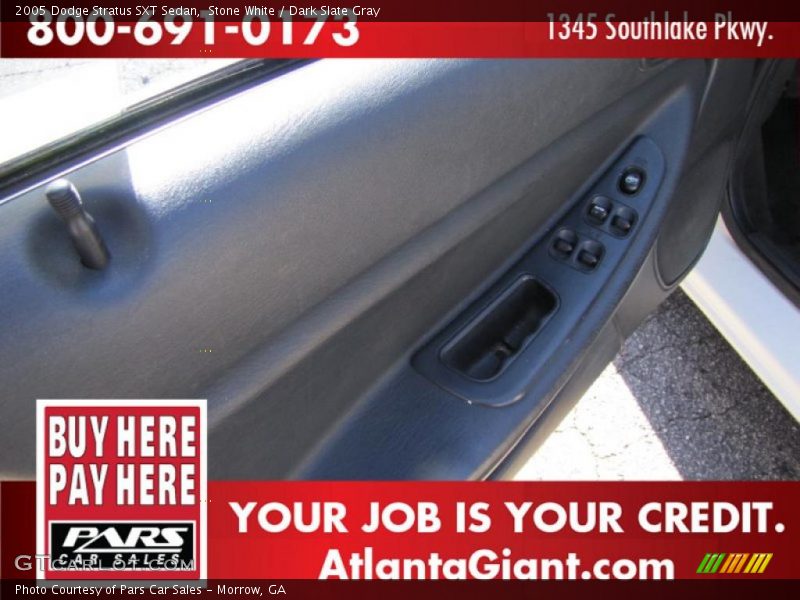 Stone White / Dark Slate Gray 2005 Dodge Stratus SXT Sedan