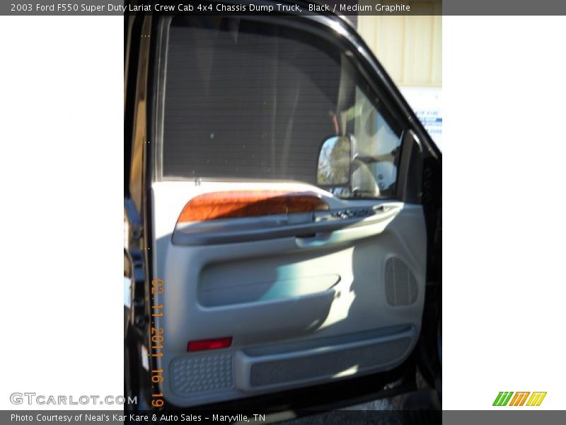 Black / Medium Graphite 2003 Ford F550 Super Duty Lariat Crew Cab 4x4 Chassis Dump Truck