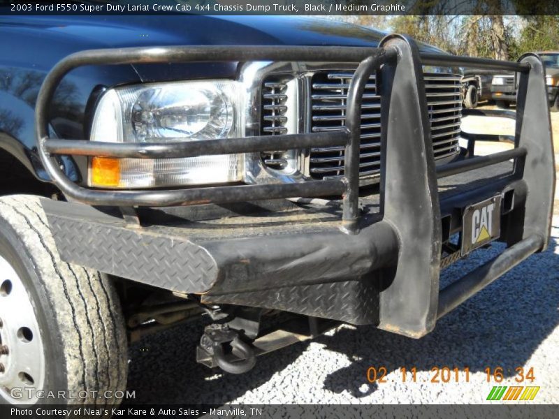 Black / Medium Graphite 2003 Ford F550 Super Duty Lariat Crew Cab 4x4 Chassis Dump Truck
