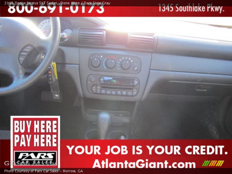 Stone White / Dark Slate Gray 2005 Dodge Stratus SXT Sedan