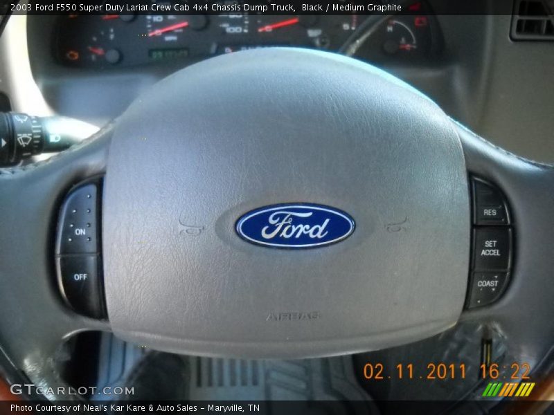 Black / Medium Graphite 2003 Ford F550 Super Duty Lariat Crew Cab 4x4 Chassis Dump Truck