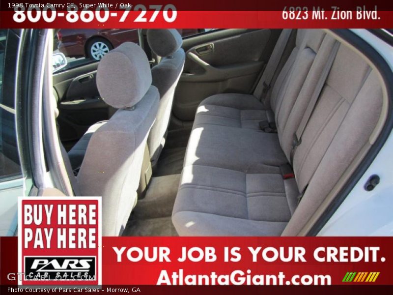 Super White / Oak 1998 Toyota Camry CE