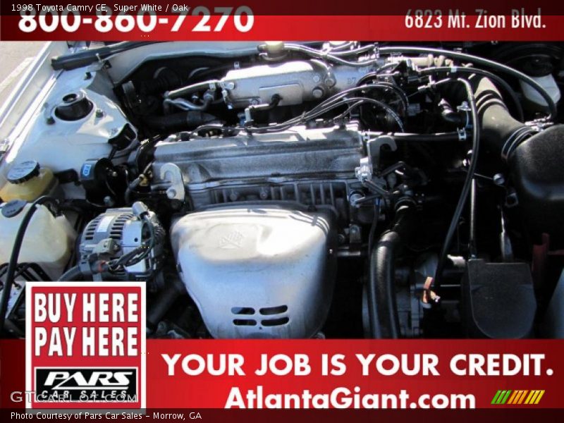 Super White / Oak 1998 Toyota Camry CE
