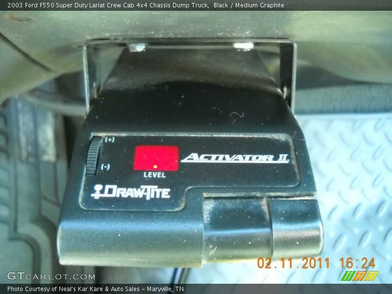 Black / Medium Graphite 2003 Ford F550 Super Duty Lariat Crew Cab 4x4 Chassis Dump Truck