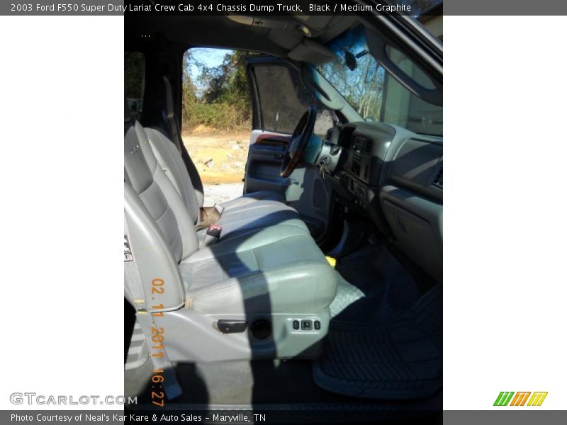 Black / Medium Graphite 2003 Ford F550 Super Duty Lariat Crew Cab 4x4 Chassis Dump Truck
