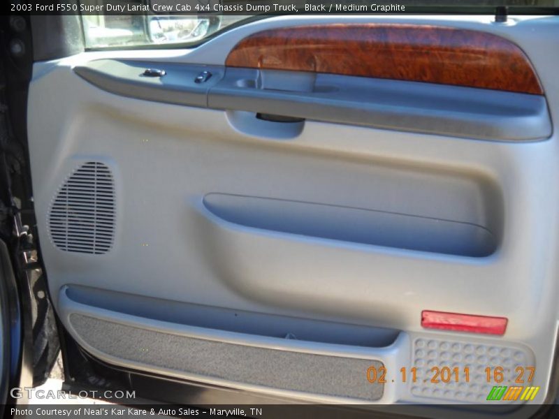 Door Panel of 2003 F550 Super Duty Lariat Crew Cab 4x4 Chassis Dump Truck