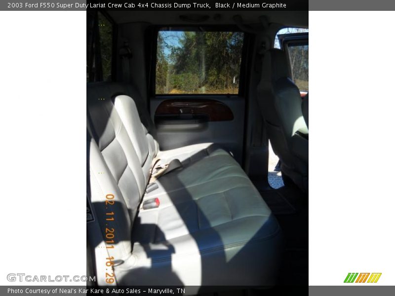 Black / Medium Graphite 2003 Ford F550 Super Duty Lariat Crew Cab 4x4 Chassis Dump Truck