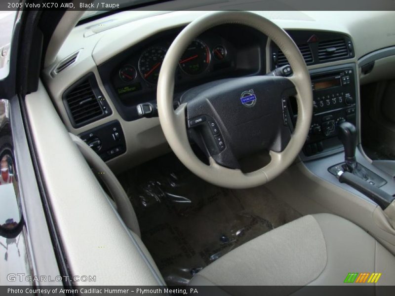  2005 XC70 AWD Taupe Interior